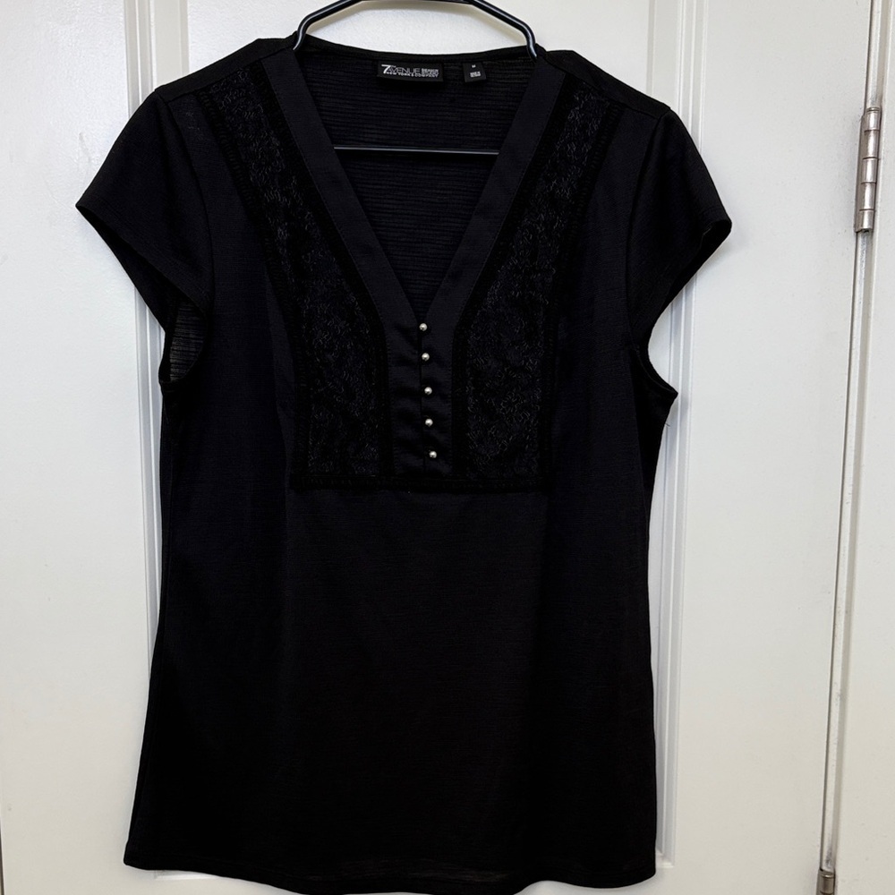 New York & Company Black Lace V-Neck Blouse - Picture 2 of 6